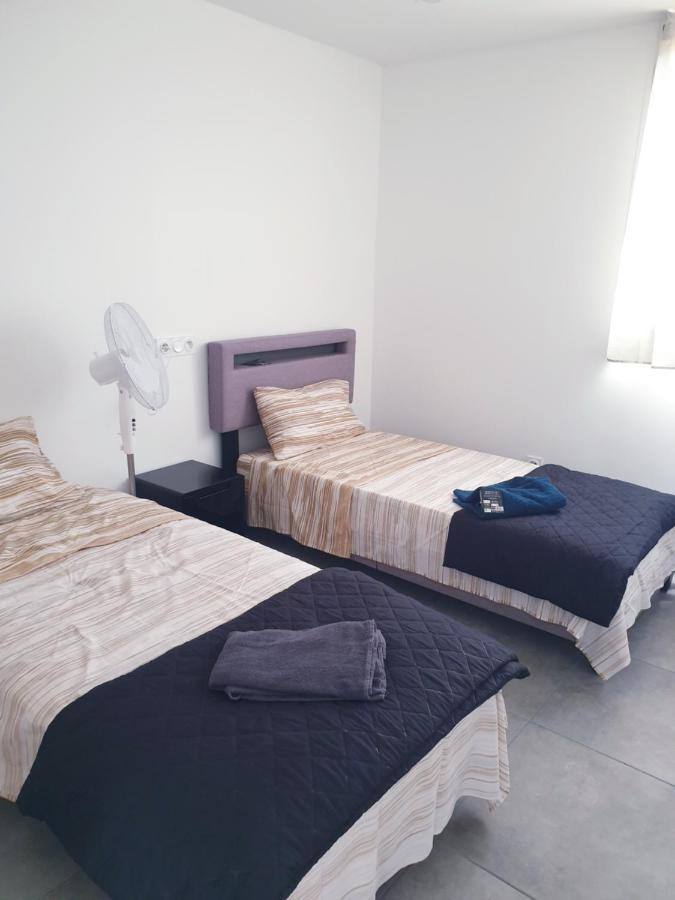 Big Flat Sea Vieuw 95 M2 5 Rooms Near Airport 5 Min Train 3 Min And Tram On Site, Beach 7 Min, 2 Showers And 2 Toilets , Neuf Grand Appartement 95 M2 5 Chambres Proche Aeroport 5 Min Train 3 Min Et Tramway Sur Place, Plage 7 Min 2 Douches Et 2 Wc Vue Νίκαια Εξωτερικό φωτογραφία