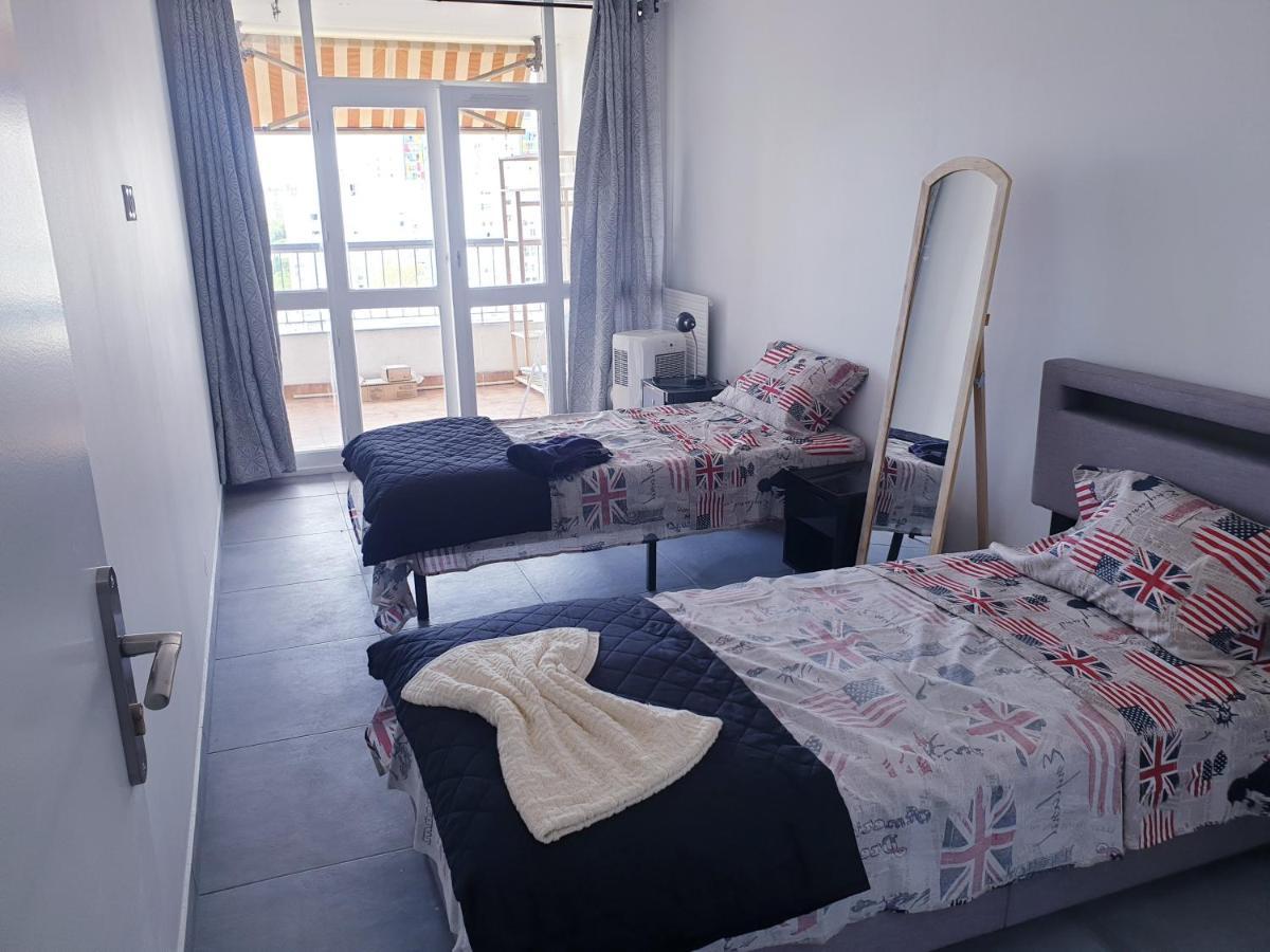 Big Flat Sea Vieuw 95 M2 5 Rooms Near Airport 5 Min Train 3 Min And Tram On Site, Beach 7 Min, 2 Showers And 2 Toilets , Neuf Grand Appartement 95 M2 5 Chambres Proche Aeroport 5 Min Train 3 Min Et Tramway Sur Place, Plage 7 Min 2 Douches Et 2 Wc Vue Νίκαια Εξωτερικό φωτογραφία