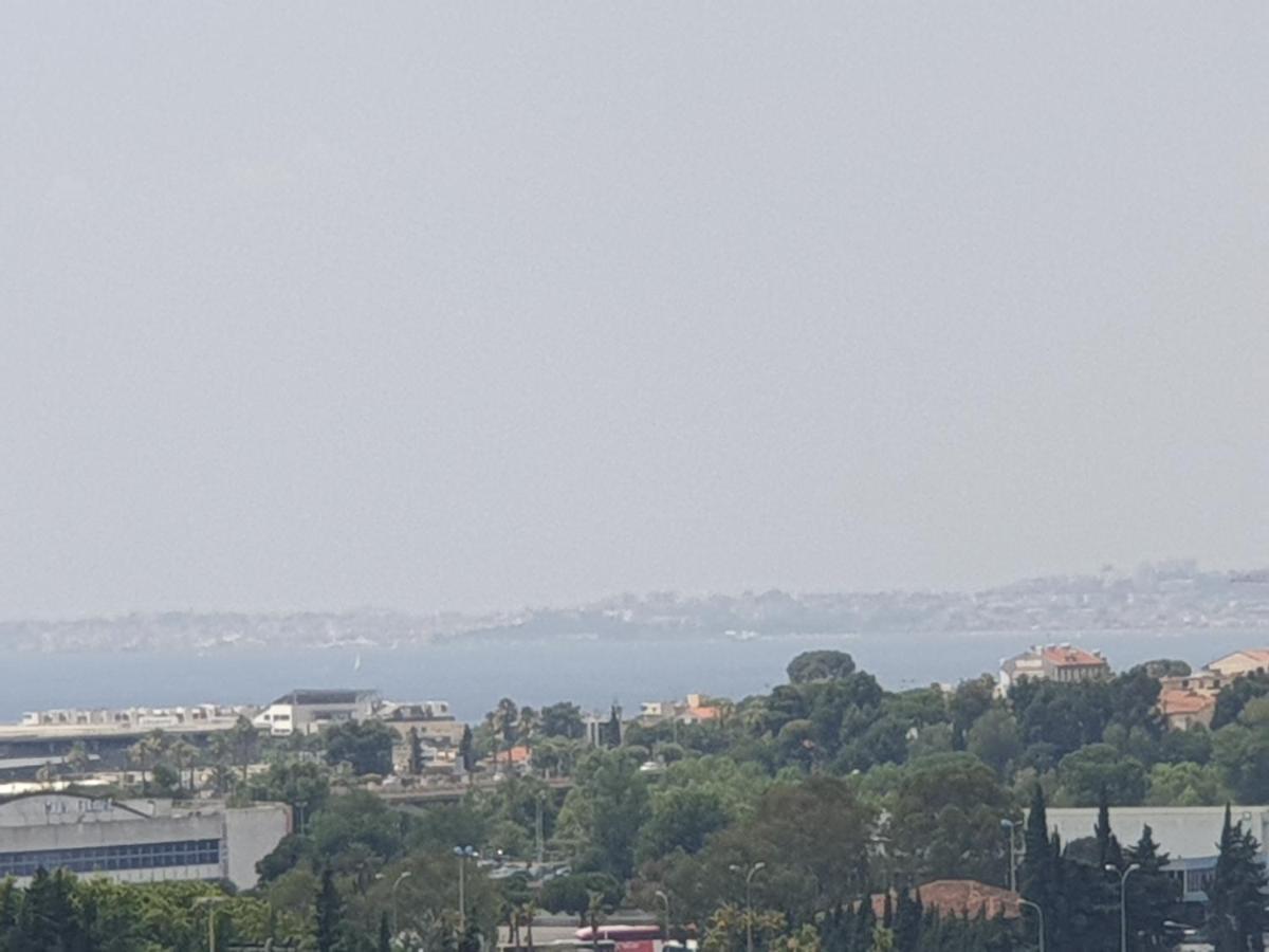 Big Flat Sea Vieuw 95 M2 5 Rooms Near Airport 5 Min Train 3 Min And Tram On Site, Beach 7 Min, 2 Showers And 2 Toilets , Neuf Grand Appartement 95 M2 5 Chambres Proche Aeroport 5 Min Train 3 Min Et Tramway Sur Place, Plage 7 Min 2 Douches Et 2 Wc Vue Νίκαια Εξωτερικό φωτογραφία